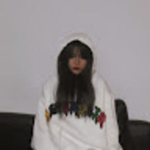 Meet your Posher, Valina